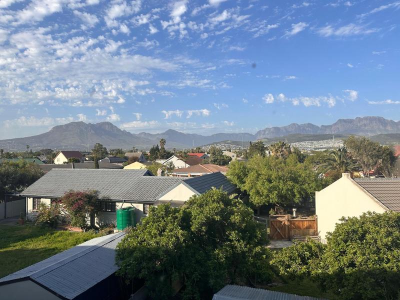 1 Bedroom Property for Sale in Guldenland Western Cape